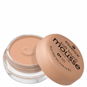 Base Cremosa Essence Soft Touch Mousse 01 Matt Sand 16g