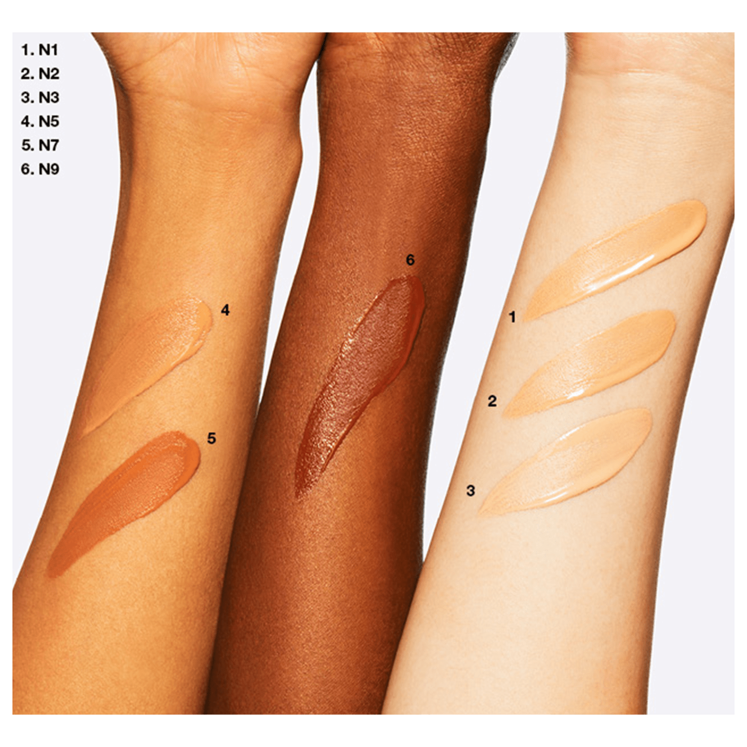 Base Líquida MAC Studio Face and Body Foundation N1 50ml