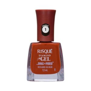 Esmalte Risqué Diamond Gel Divas No Poder Desfilando em Milão 9,5ml Esmalte Risqué Diamond Gel Divas No Poder Desfilando em Milão 9,5ml