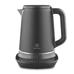 Chaleira Elétrica Inox Electrolux Expert 1.7L Preta com Tecnologia PerfectSense EKP70