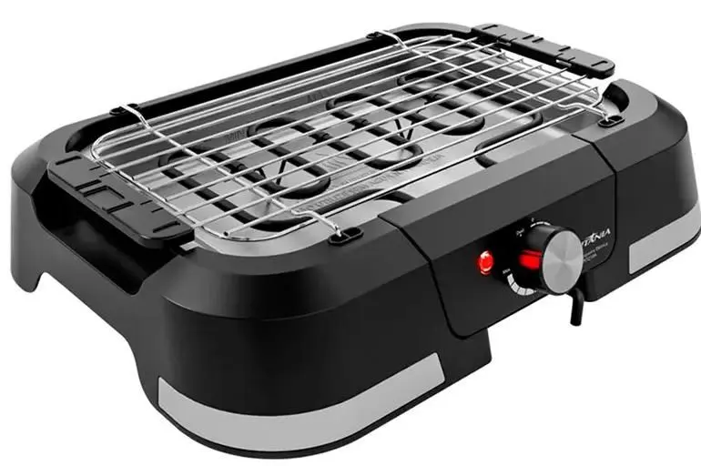 Churrasqueira Elétrica de Mesa Britânia 1500W Grelha Removível Preta 220V