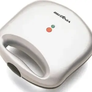 Mini Sanduicheira Grill Britânia 2 em 1 Branca Antiaderente 700W 127V Mini Sanduicheira Grill Britânia 2 em 1 Branca Antiaderente 700W 127V
