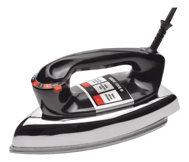 Ferro de Passar Roupas a Seco Retrô Black & Decker Classic com Base de Alumínio 110V VFA1110TM2